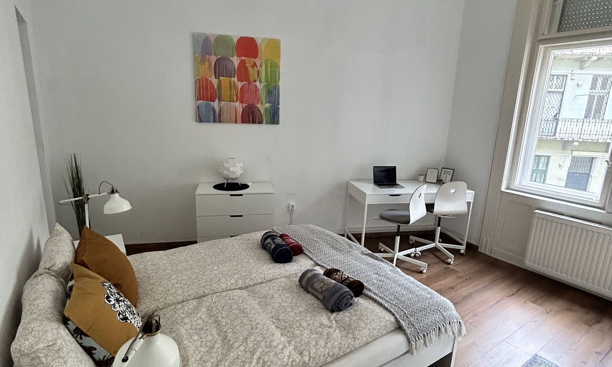Kispest Apartment | Cozy apartment in the center of Budapest - Parking available on the street