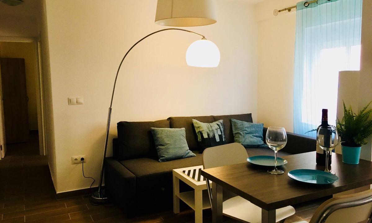 Ciudad Jardin Apartment | COZY FLAT IN MALAGA very close to the historic center