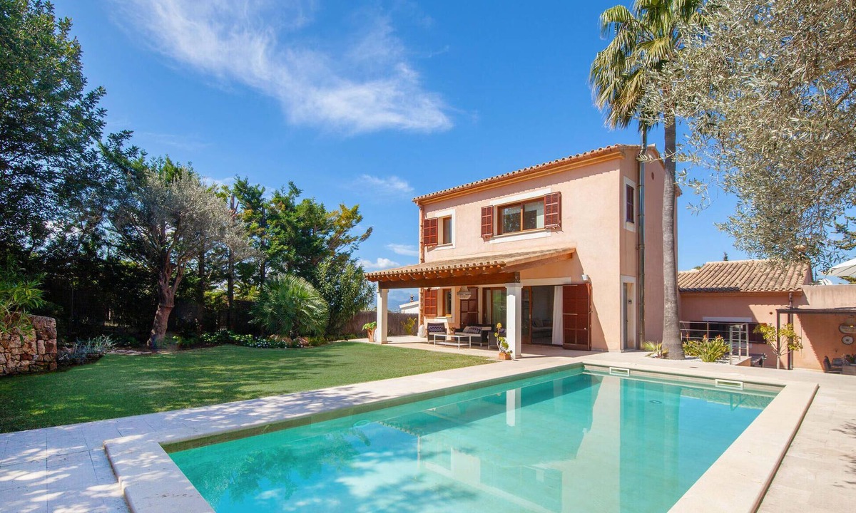 Cielo de Bonaire House | Cozy home in Alcudia with private swimming pool, can be inside or outside