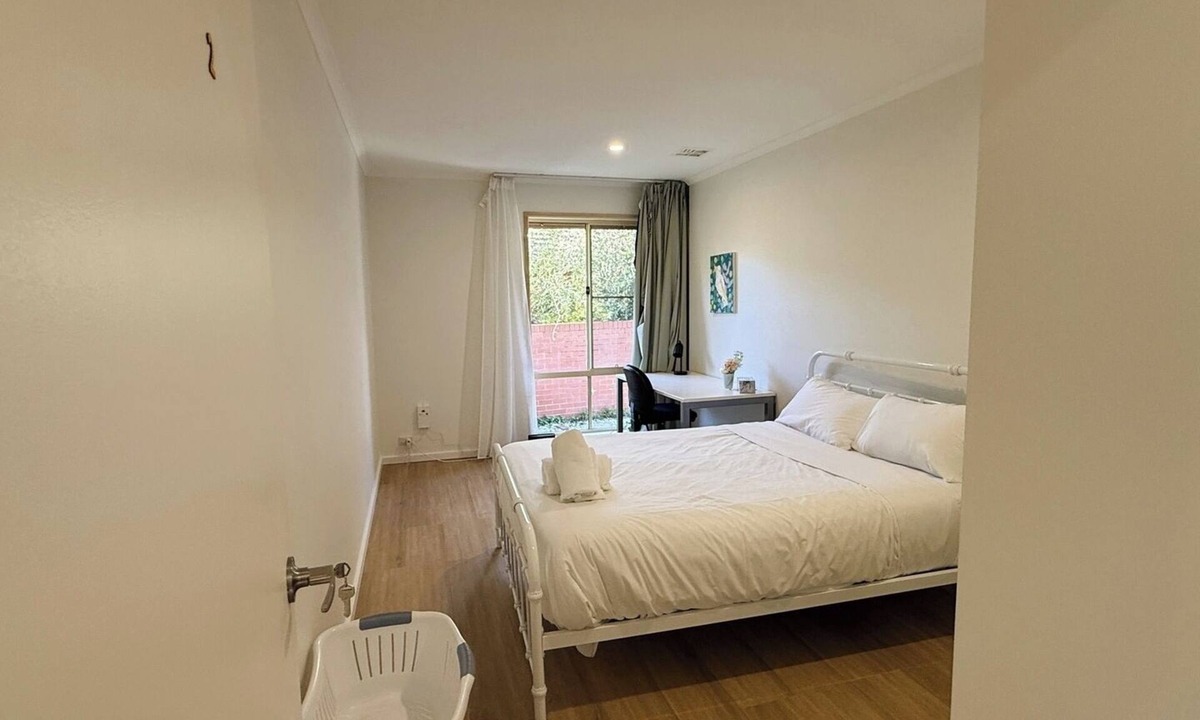 Turner House | Cozy King Room | 5-Min Walk to ANU | Near City