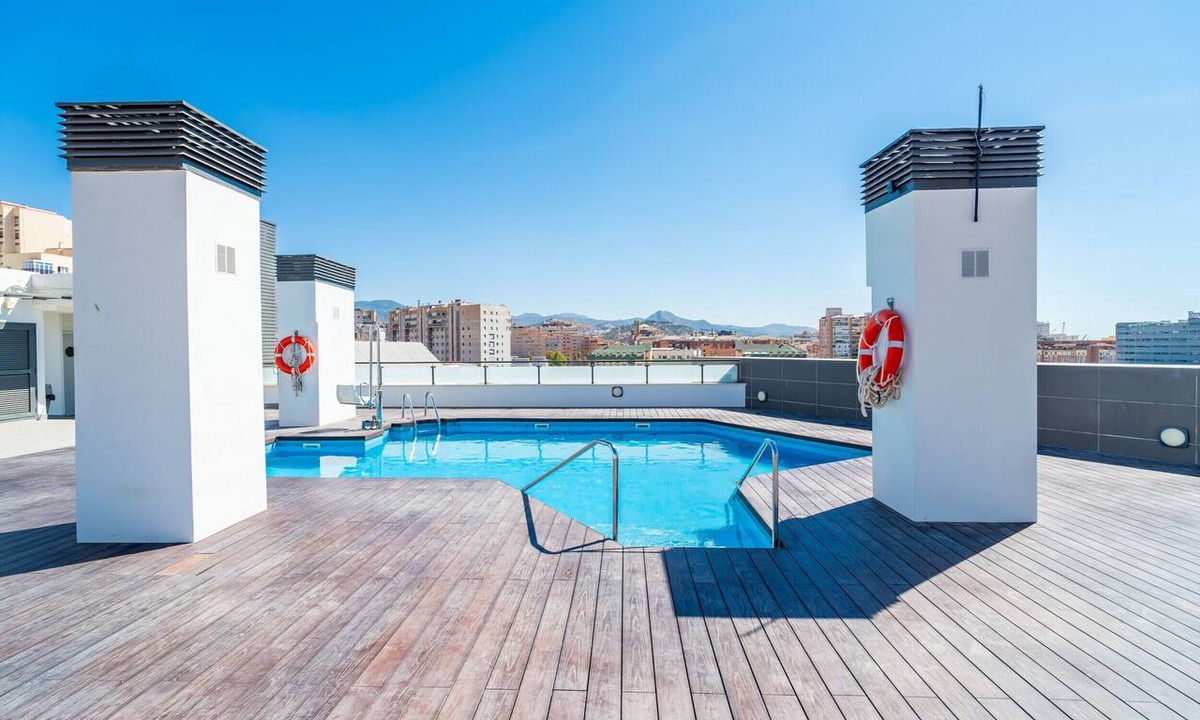 Cruz de Humilladero Apartment | Cubo's La Union Apartment Pool Optional Parking/urban/air conditioning/free wifi