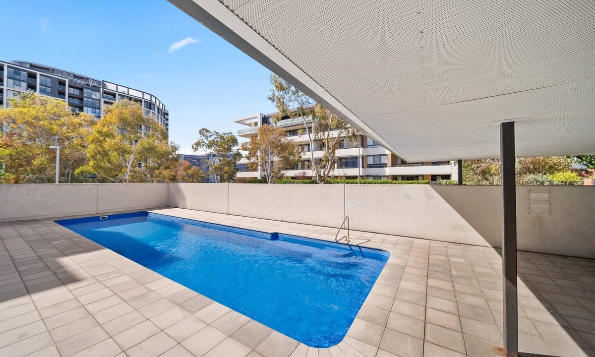 Lyons Apartment | Elegant 2-Bed with Pool, Alfresco Dining & Balcony