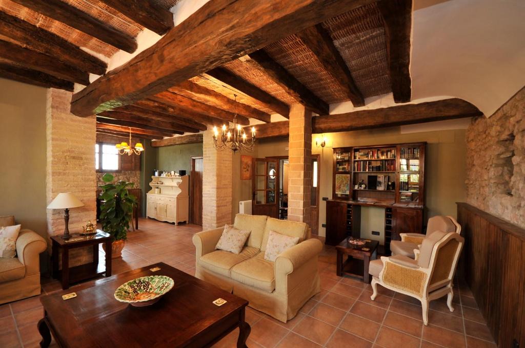 Miravet Bed & Breakfast | Els Canterers