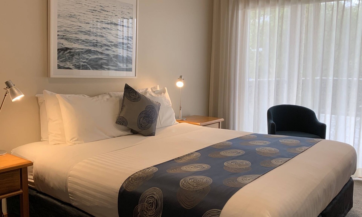 Inverloch House | Eugenies Inverloch