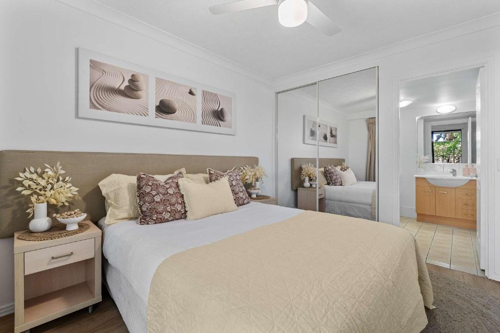 Mermaid Beach Apartment | Family Resort Kids Paradise at Turtle Beach Resort