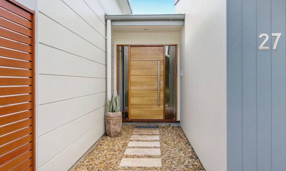 Suffolk Park Apartment | Fuller Holidays -Tallows Tranquility, Beachside Suffolk