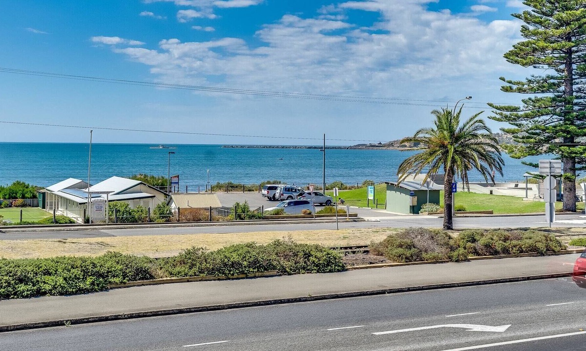 Victor Harbor Apartment | Gallery 10 Hindmarsh Road Victor Harbor