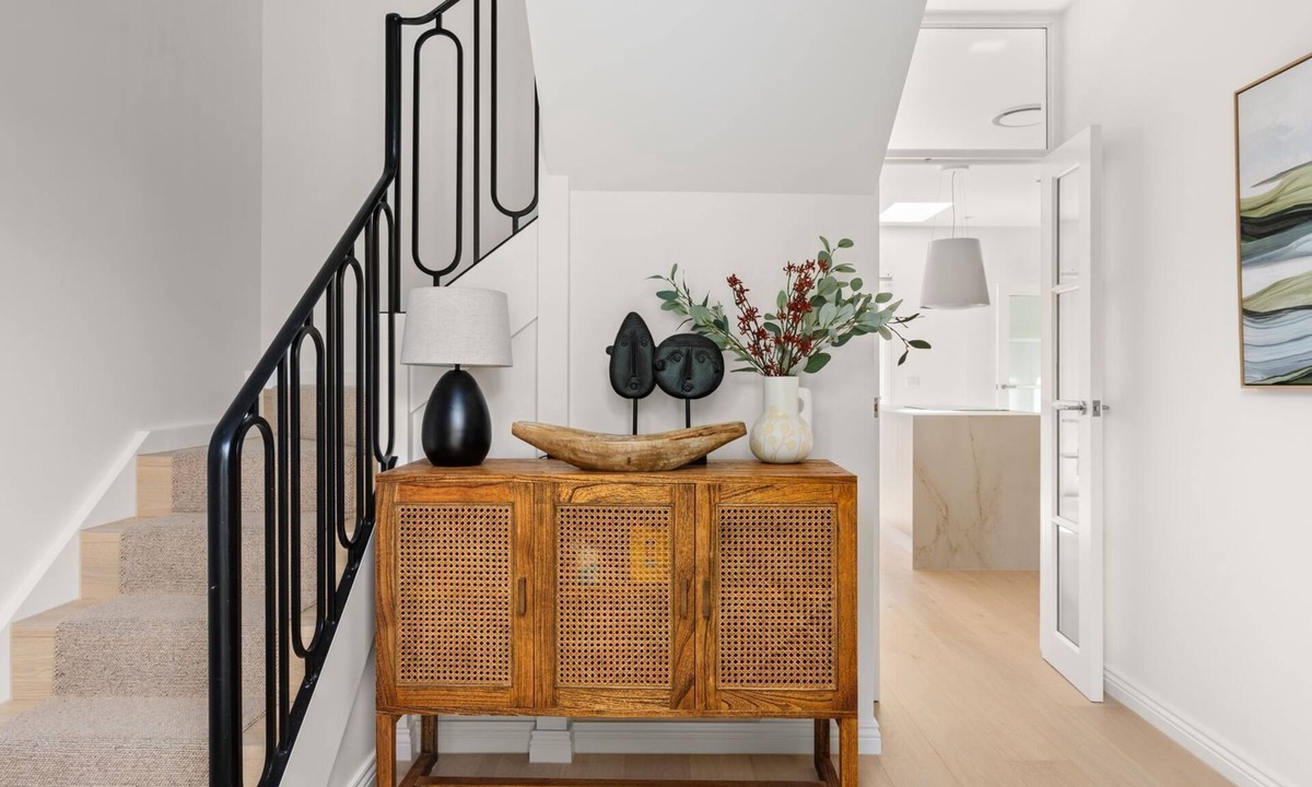 City of Bayside House | Hampton Beach Pearl - A stunning architecturally designed townhouse