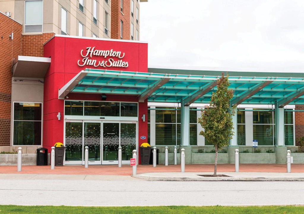 Erie Hotel | Hampton Inn & Suites Erie Bayfront