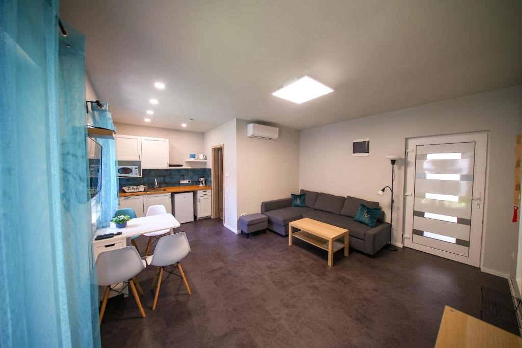 Siofok-Szabadifurdo Apartment | Hori Homes Apartman
