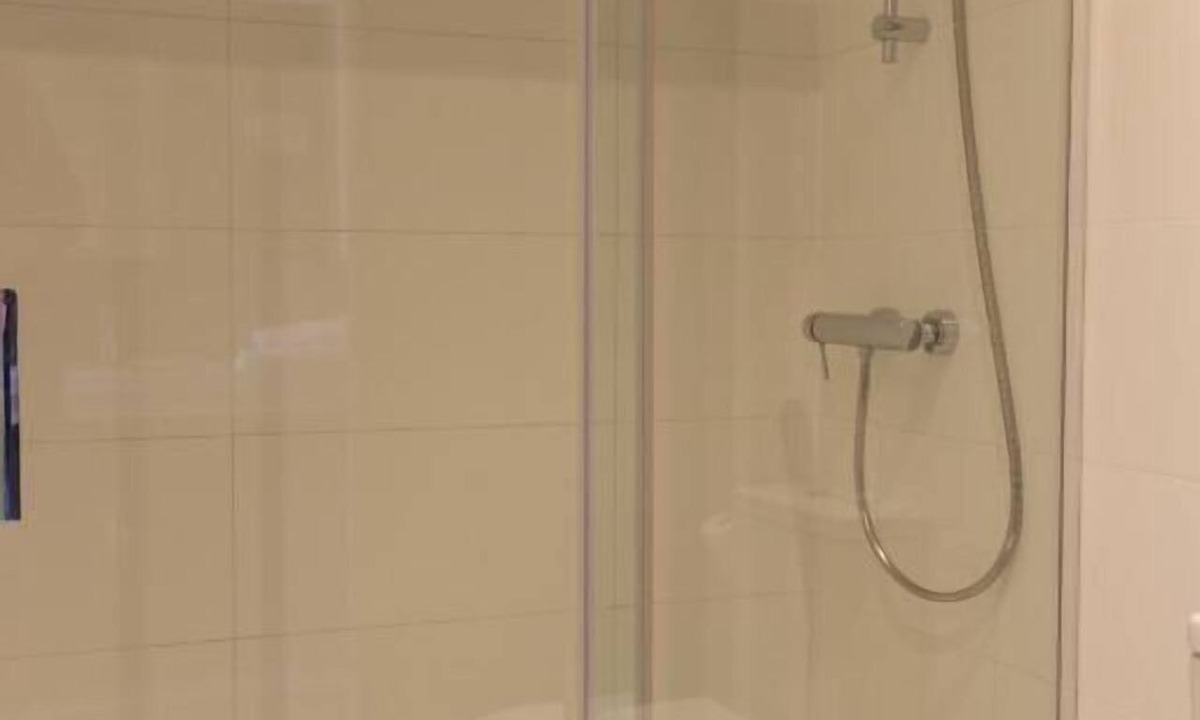 Esplugues de Llobregat Hostel | Hostal Lami