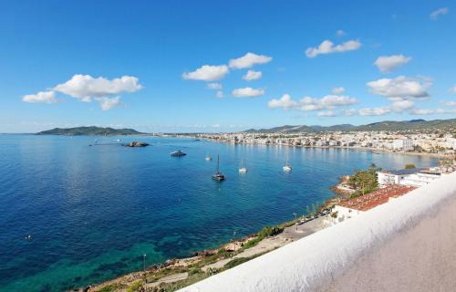 Ibiza City Centre House | Hostal Marblau Ibiza