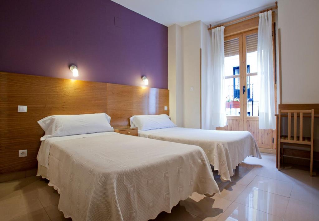 Embajadores House | Hostal Zabala