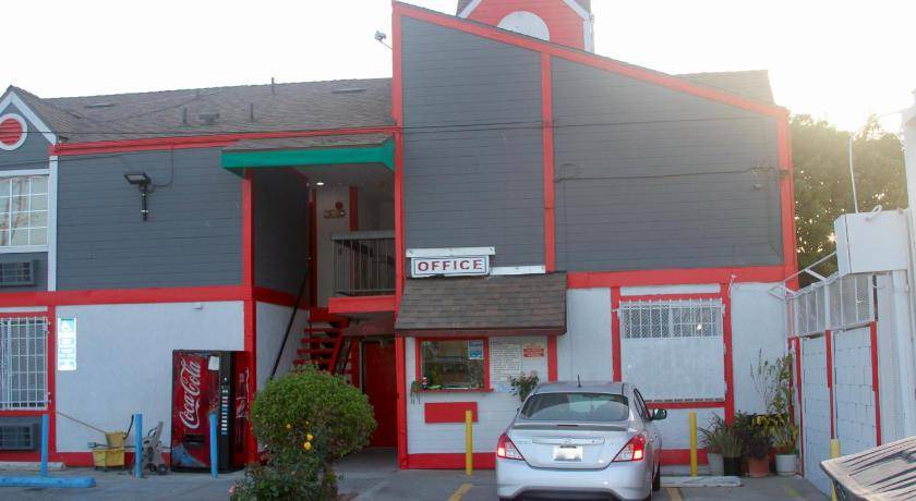 Los Angeles Hotel | Hotel ∙ 3 guests