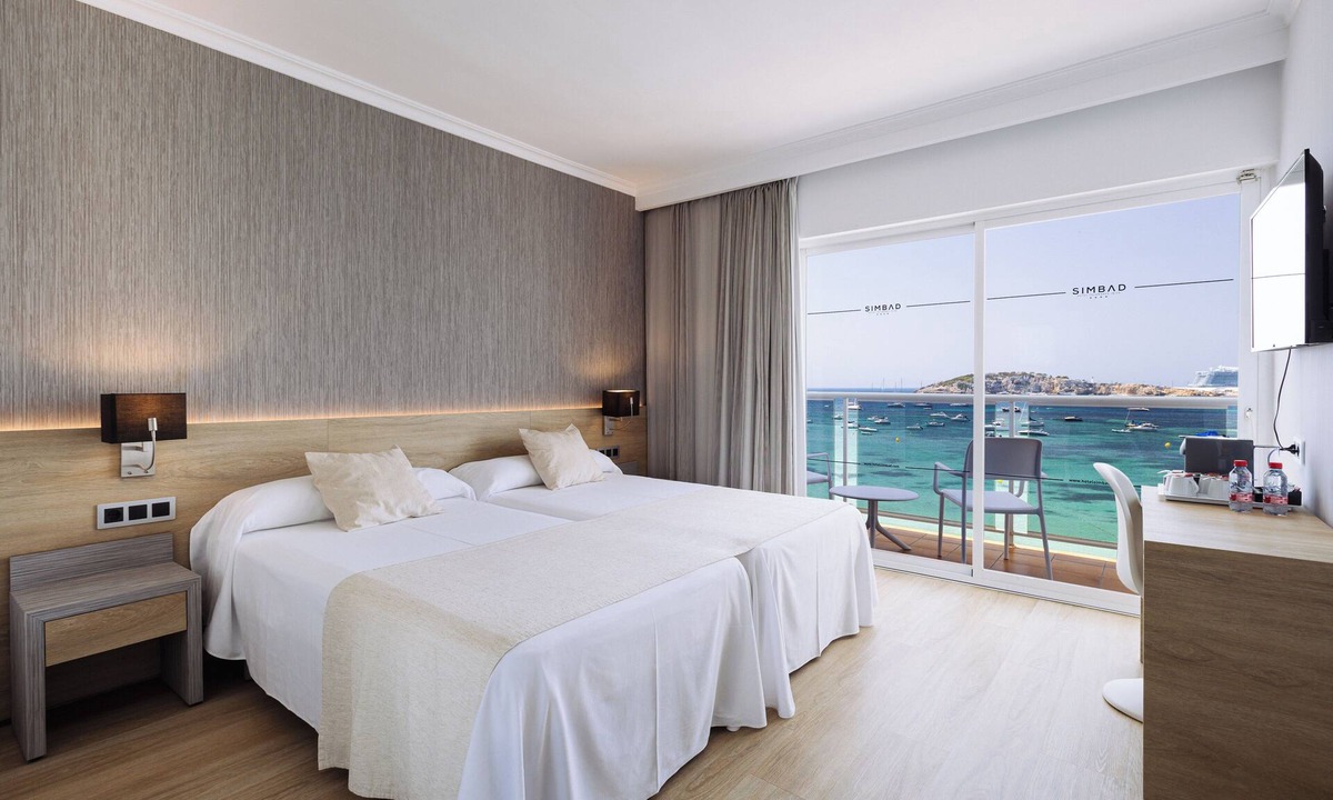 Cap Martinet Hotel | Hotel Simbad