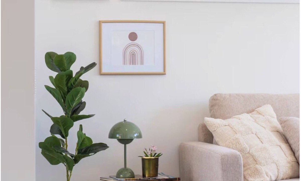 Greenbank House | House Tulipa - Brand New Family Home at Greenbank