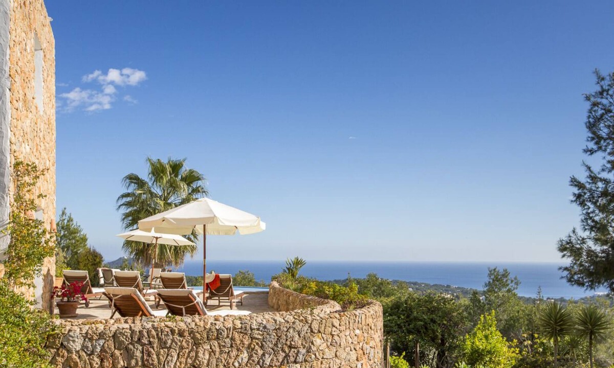 Santa Eulalia del Rio House | Ibiza Finca holiday with breathtaking panoramic sea views