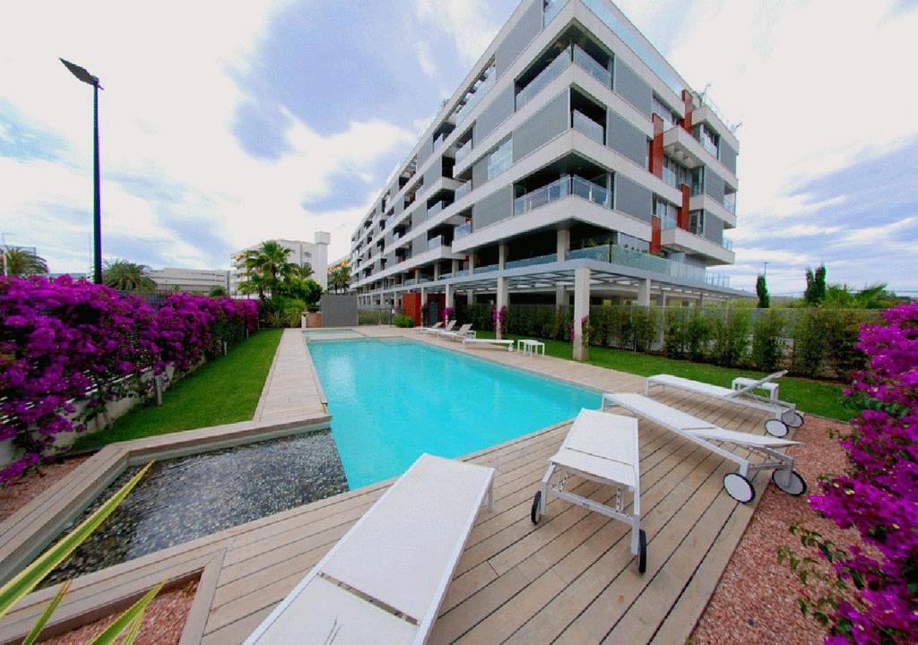 Talamanca Apartment | Ikebana WHITE