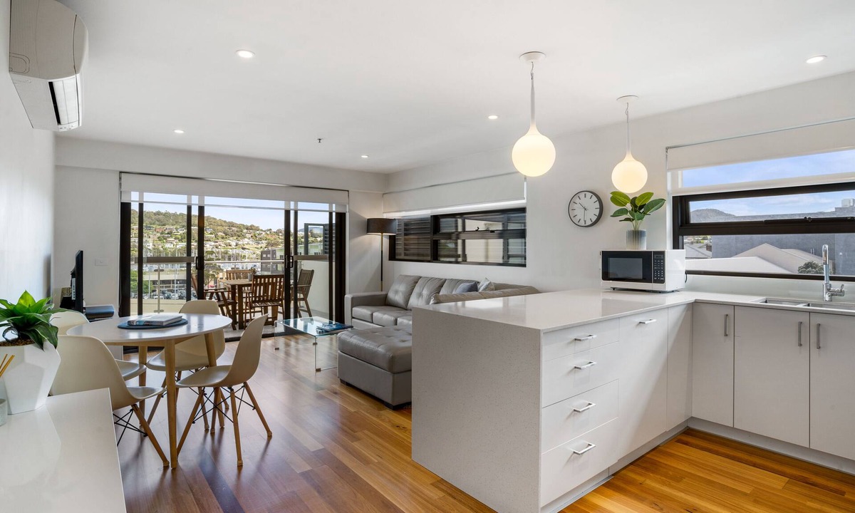 Bellerive Apartment | Kangaroo Bay Apartments