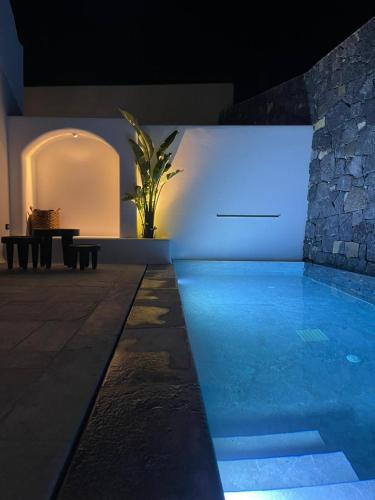 Messaria Villa | Koniko Santorini Private Pool Villas