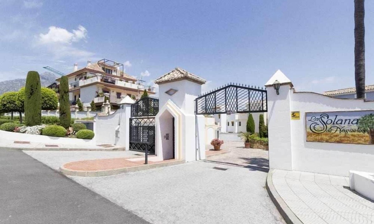 Golden Mile House | Large townhouse for rent Marbella golden mile