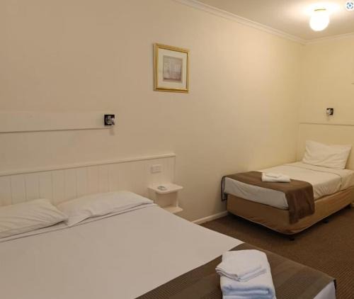 Swan Hill Hotel | Lazy River Motor Inn