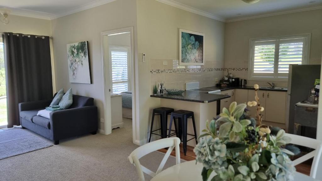The Bight House | Little Britton