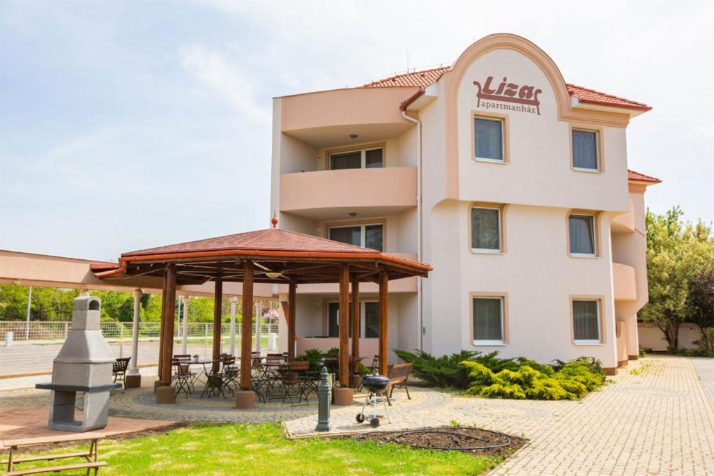 Hajduszoboszlo Apartment | Liza Apartmanok