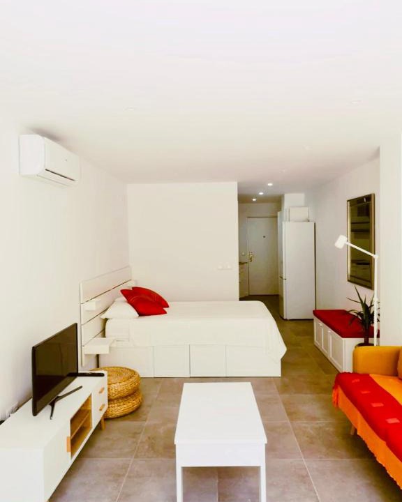 La Trinidad Apartment | Loft con vistas a la piscina