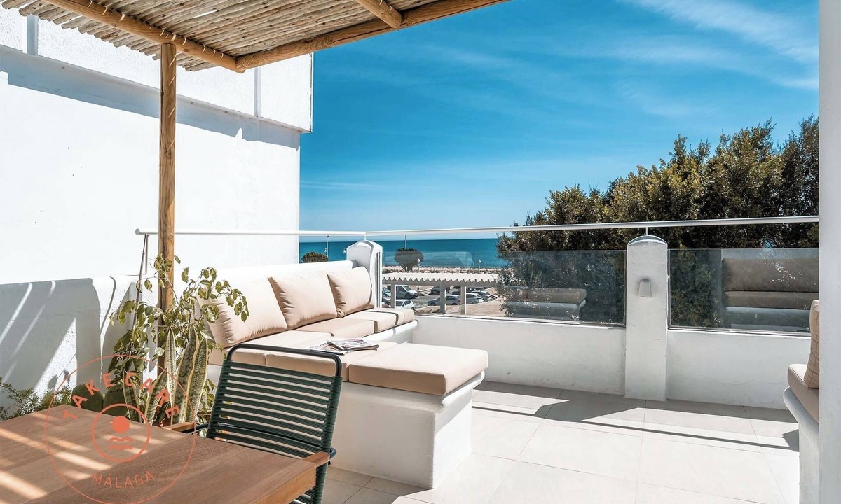 Playas del Palo House | Luxury beach house, El Palo - TakeCareMalaga