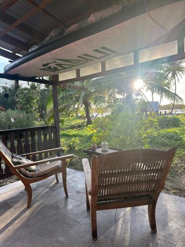 Tiputa House | M&M moanatea lodge