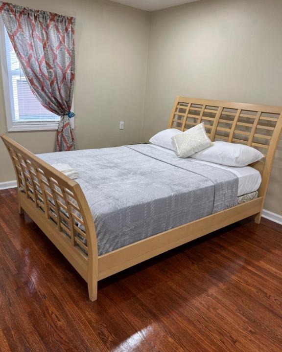 Elmont House | Mange Ram