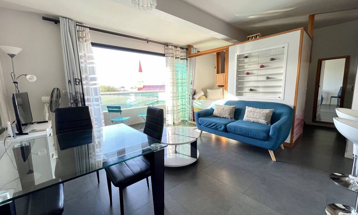 Papeete Apartment | Moana Studio - downtown Papeete - WiFi/A/C/Netflix/parking - 3 people