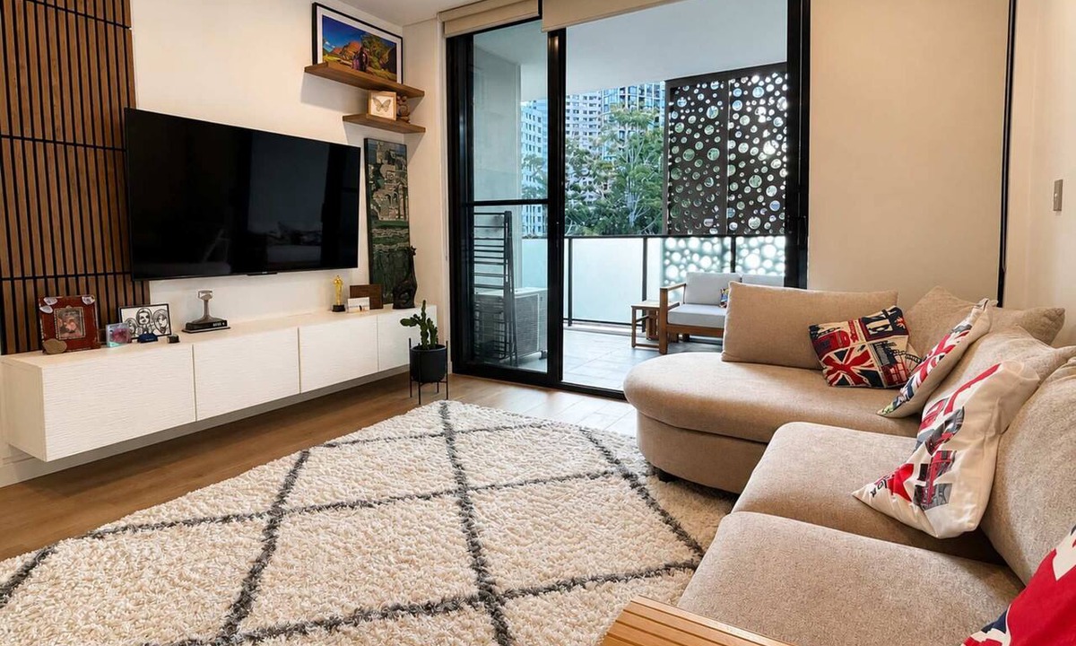 Macquarie Park Apartment | Modern 2BDR Retreat walk to Metro and Macquarie