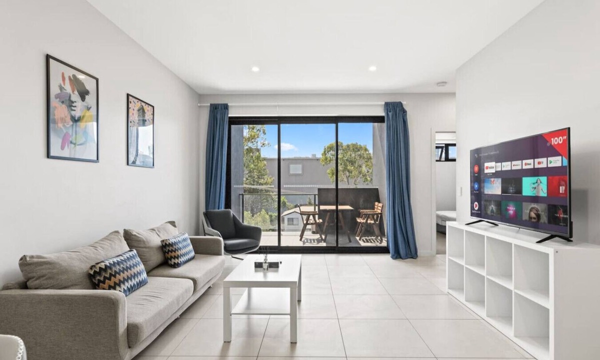 Macgregor Apartment | Modern 2BR Apartment | Easy Access to Everywhere
