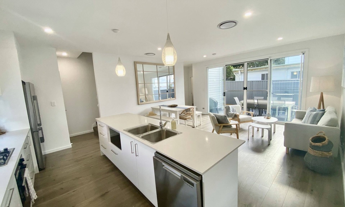 Shellharbour House | Modern Beach Getaway