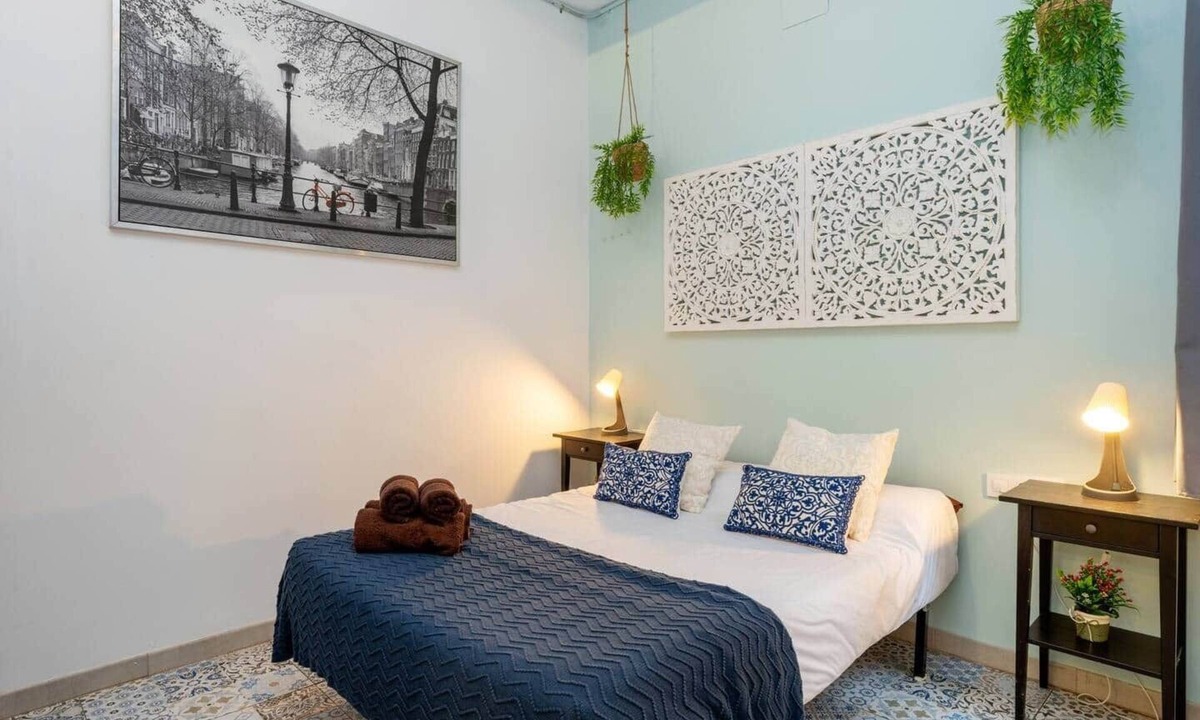 Sant Adria de Besos Apartment | Modern studio 20' Barcelona Center/10' walk to the beach/15' Forum Bcn