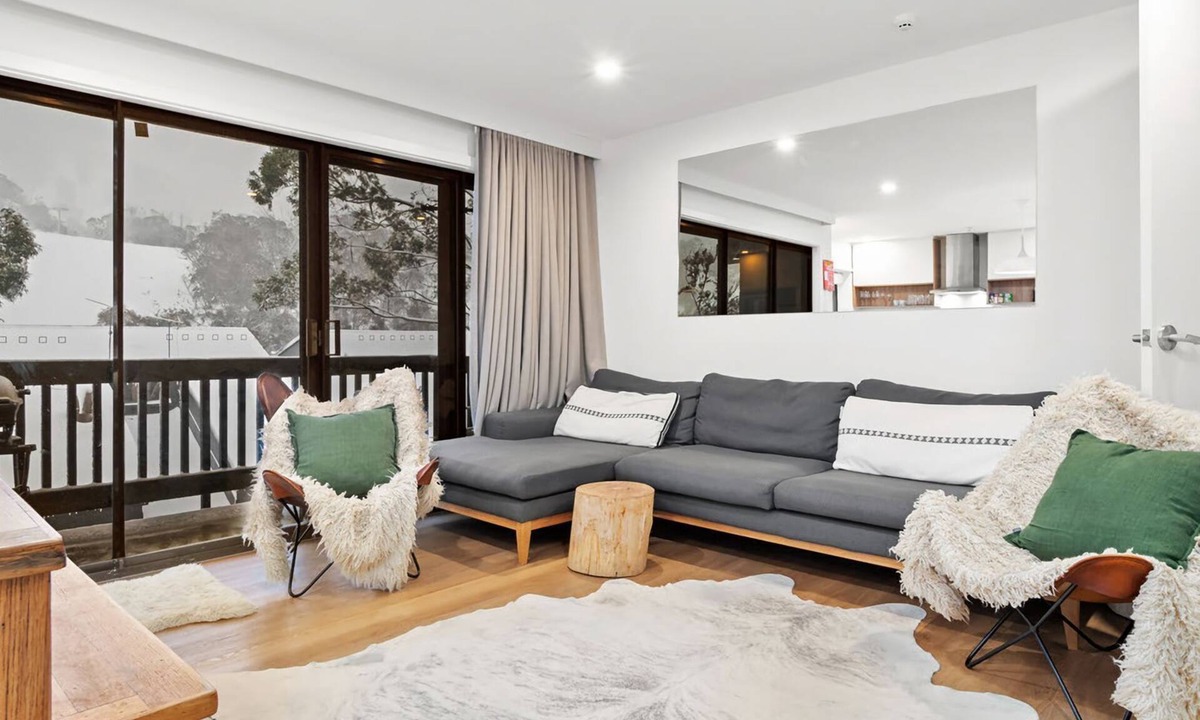 Thredbo Apartment | Mowamba A1 ideally located in the very centre of Thredbo Village.