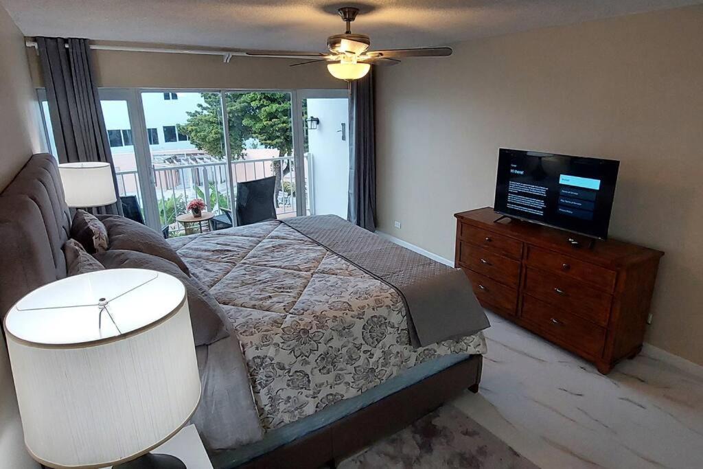 Nassau Apartment | Nassau Harbour Cozy 2 bedroom Condo