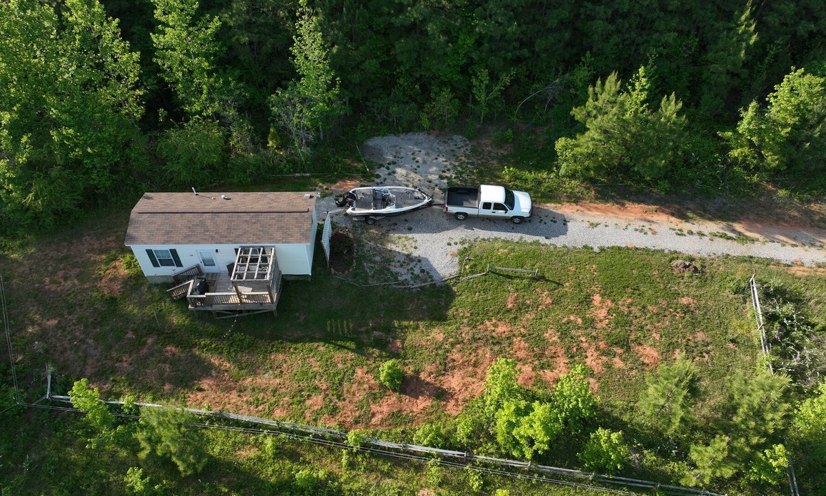 Wise Cottage | Near Lake - Boat Parking - Pet friendly farm stay