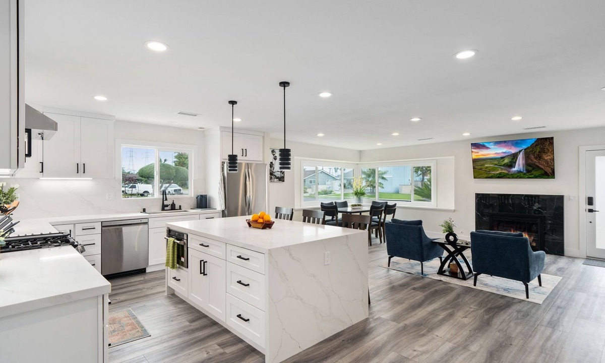 Fountain Valley House | Newly Renovated! OC Retreat Near Disney & Beaches