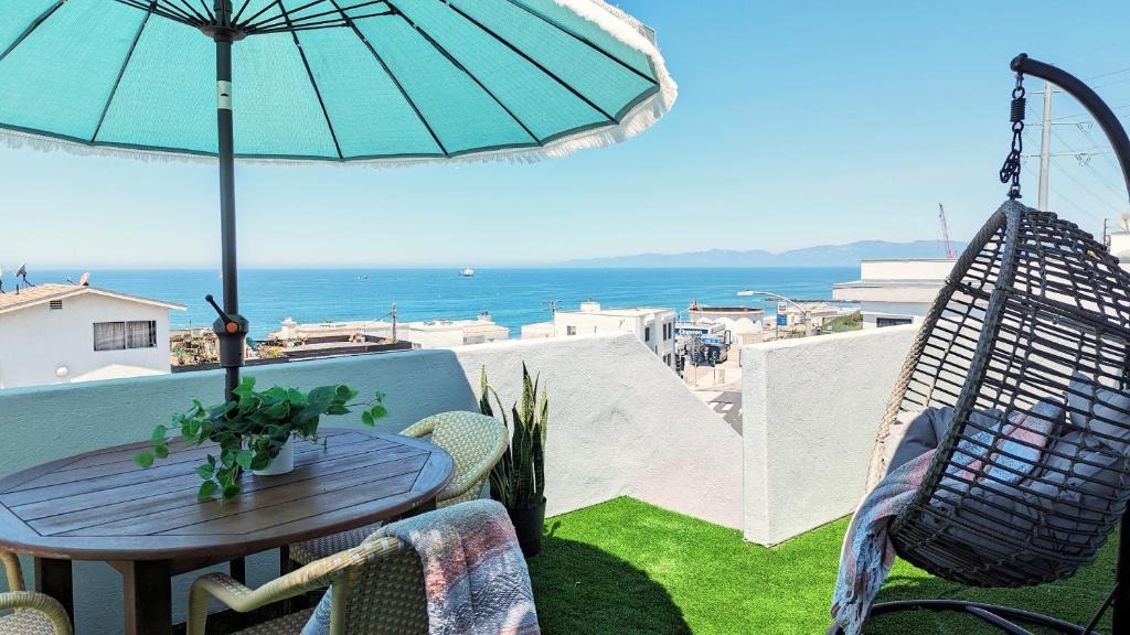 El Porto Apartment | Ocean View Hideaway Manhattan Beach - DO NOT REACTIVATE - OLD MB44D