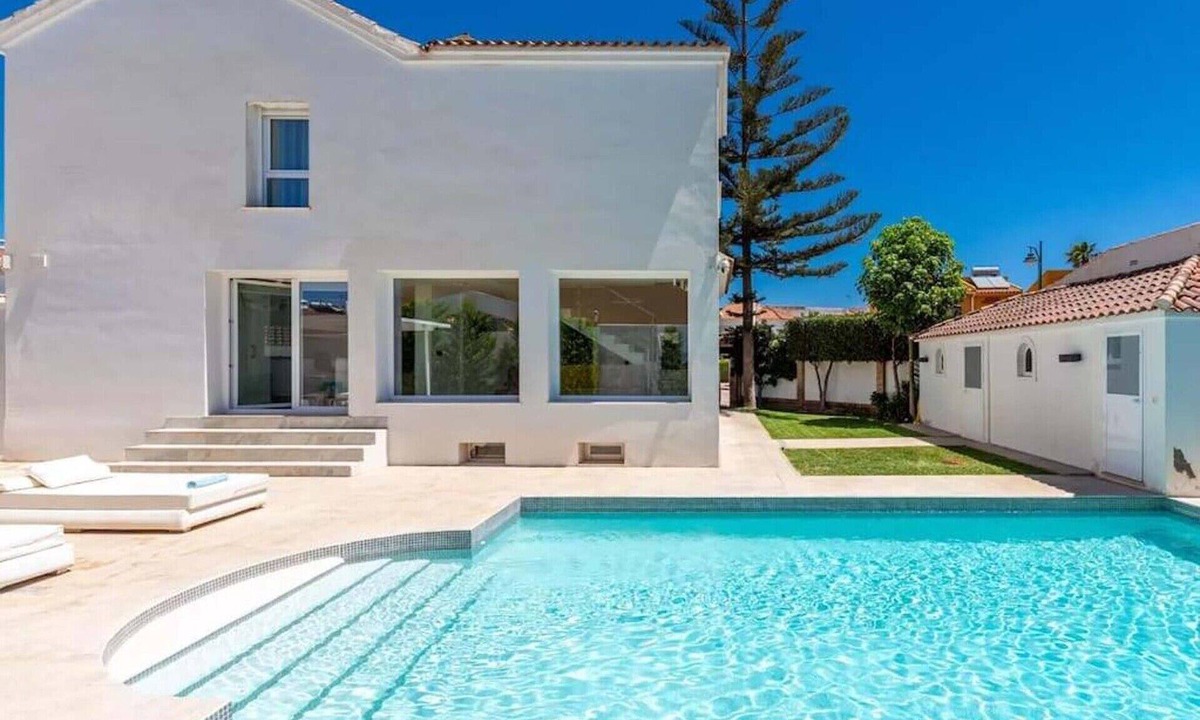 Guadalmar Villa | Ohana 2 Luxury Villa