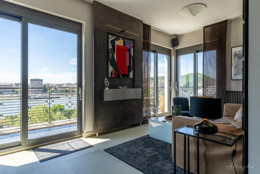 Belso-Ferencvaros Apartment | ORANGEHOMES 130 m2 APT with fantastic view to river Danube