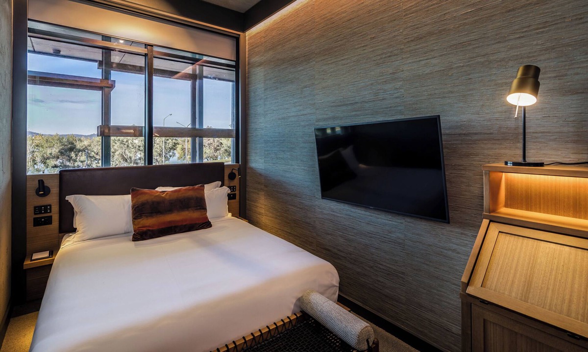 City West Hotel | Ovolo Canberra, a Wyndham Hotel