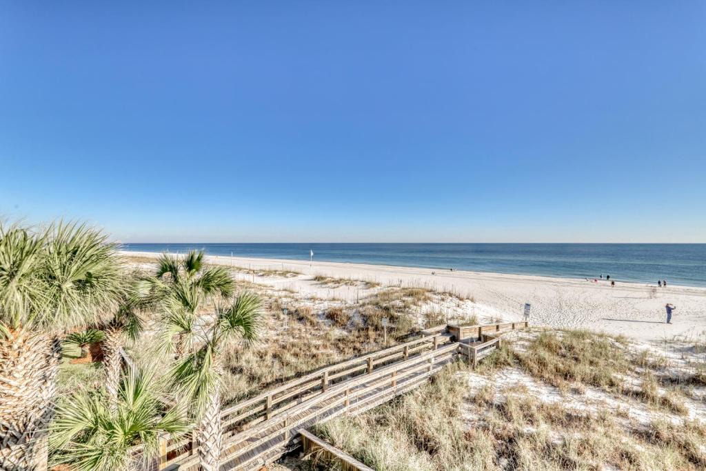 Orange Beach House | Palm Beach Condos
