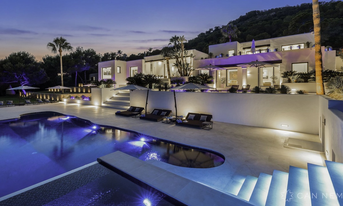 Puig Manya Villa | Paradise Perfected