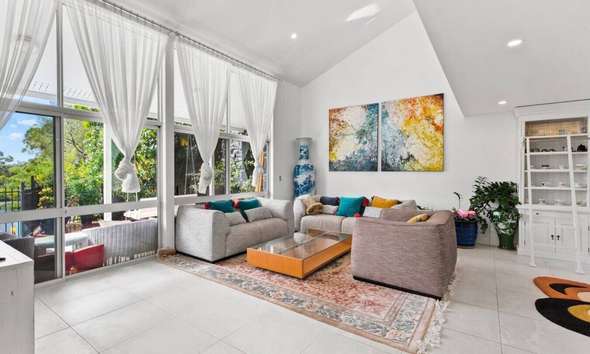 Daisy Hill House | Peaceful Woodland | 3BR Retreat with Garden Views