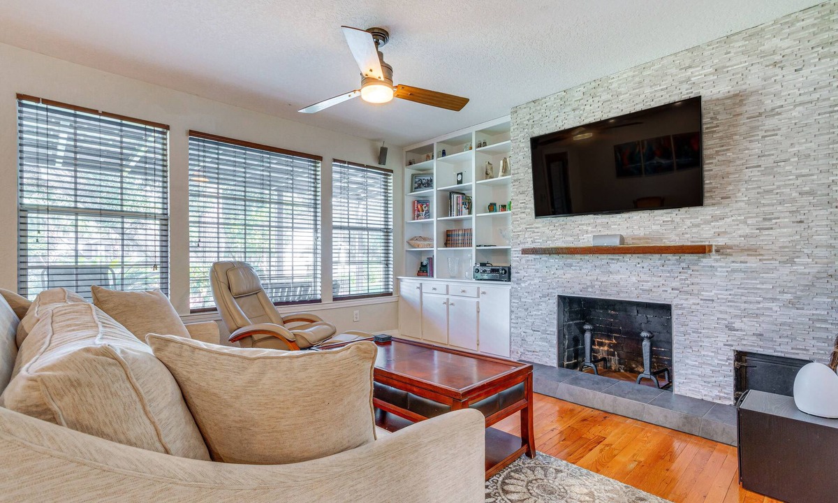 East Hill House | Pensacola Home in Historic East Hill Neighborhood