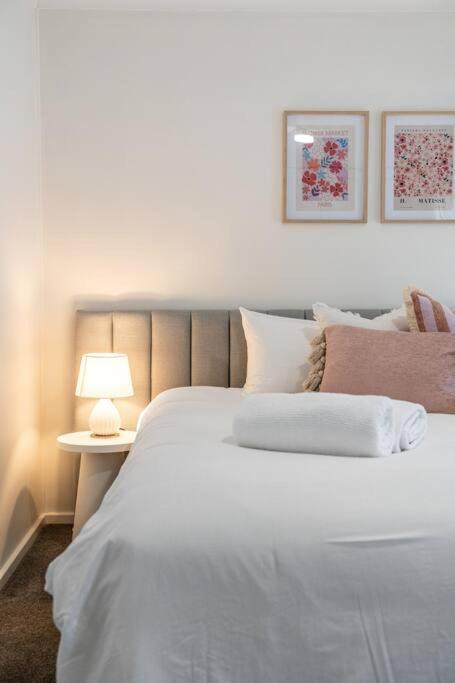 North Adelaide Apartment | Petal and Bloom - 3BR Family CBD